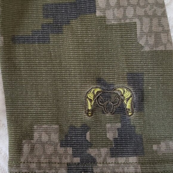 Kuiu half zip pullover - Picture 4 of 9